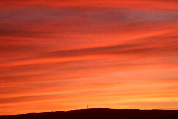 roter Himmel bei Sonnenuntergang