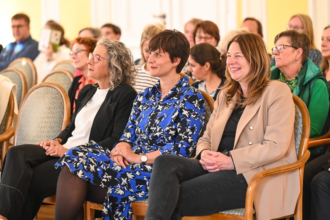 Opening event of the reading festival "Wiesbaden reads in summer".