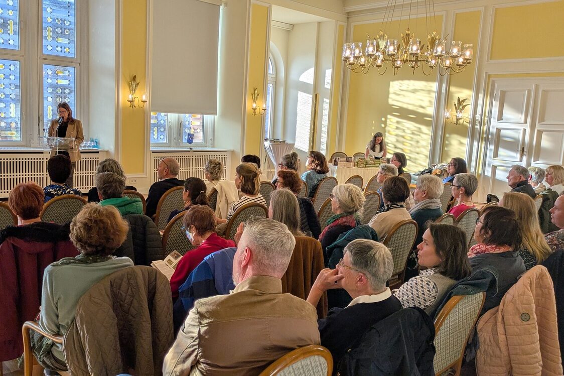 Opening event of the reading festival "Wiesbaden reads in summer".